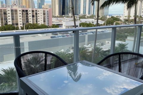 Copropriété à louer à Sunny Isles Beach, Floride: 3 chambres, 141.58 m2 № 1961895 - photo 17