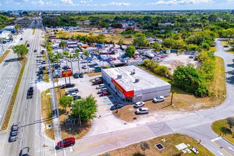 Propiedad comercial en venta en Miami, Florida № 2055247 - foto 18