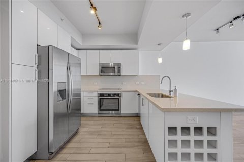 Copropriété à vendre à Miami, Floride: 1 chambre, 76.09 m2 № 1954213 - photo 12