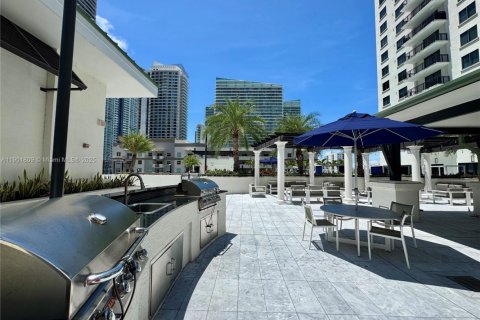 Copropriété à vendre à Miami, Floride: 1 chambre, 76.09 m2 № 1954213 - photo 24