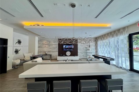 Copropriété à vendre à Miami, Floride: 1 chambre, 76.09 m2 № 1954213 - photo 30