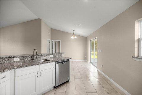 House in Ocala, Florida 3 bedrooms, 119.29 sq.m. № 1893903 - photo 8