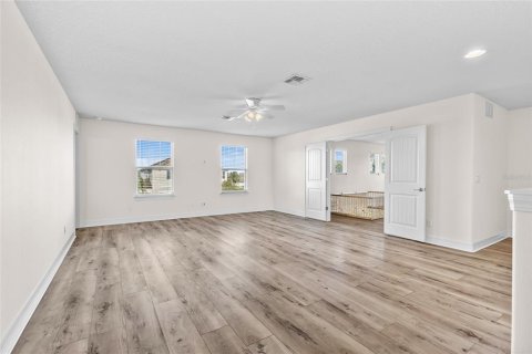 Casa en venta en Orlando, Florida, 5 dormitorios, 378.58 m2 № 2196605 - foto 16