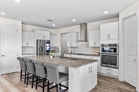 Casa en venta en Orlando, Florida, 5 dormitorios, 378.58 m2 № 2196605 - foto 10