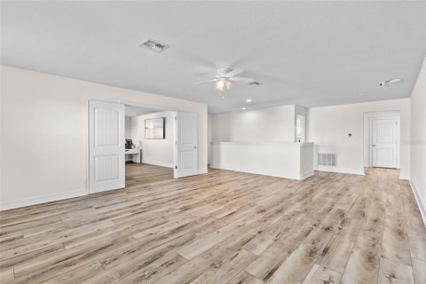 Casa en venta en Orlando, Florida, 5 dormitorios, 378.58 m2 № 2196605 - foto 15
