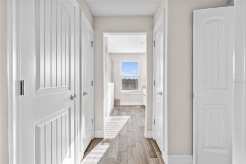Casa en venta en Orlando, Florida, 5 dormitorios, 378.58 m2 № 2196605 - foto 22