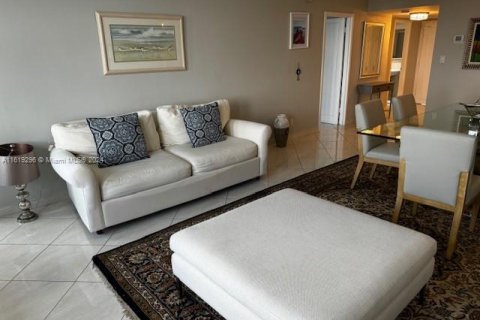 Copropriété à louer à Miami Beach, Floride: 1 chambre, 91.04 m2 № 1693659 - photo 18