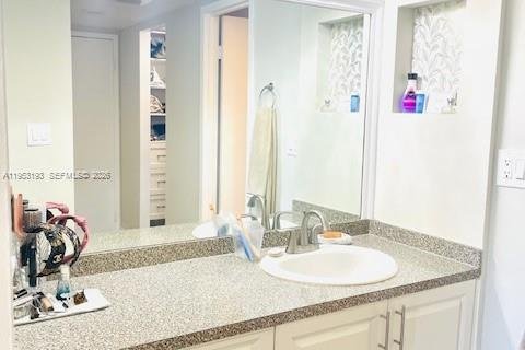 Купить кондоминиум в Авентура, Флорида 2 спальни, 92.53м2, № 2008780 - фото 12