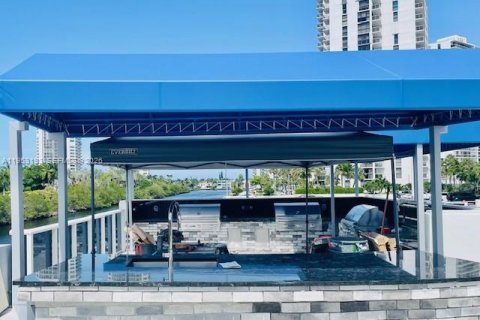 Купить кондоминиум в Авентура, Флорида 2 спальни, 92.53м2, № 2008780 - фото 17