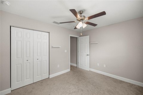 House in Ocala, Florida 3 bedrooms, 125.33 sq.m. № 1904969 - photo 18