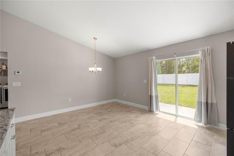 House in Ocala, Florida 3 bedrooms, 125.33 sq.m. № 1904969 - photo 8
