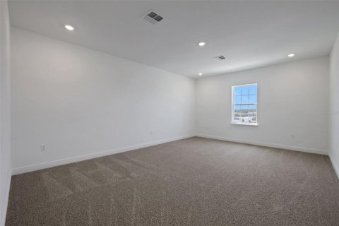 House in Apopka, Florida 4 bedrooms, 260.78 sq.m. № 1869459 - photo 22