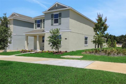 House in Apopka, Florida 4 bedrooms, 260.78 sq.m. № 1869459 - photo 3