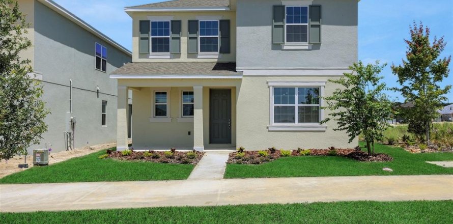 House in Apopka, Florida 4 bedrooms, 260.78 sq.m. № 1869459
