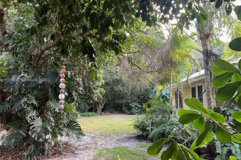 Casa en venta en Miami, Florida, 2 dormitorios, 83.61 m2 № 1993519 - foto 3