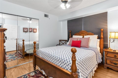 Condominio en venta en Sunrise, Florida, 3 dormitorios, 136.57 m2 № 2009402 - foto 29