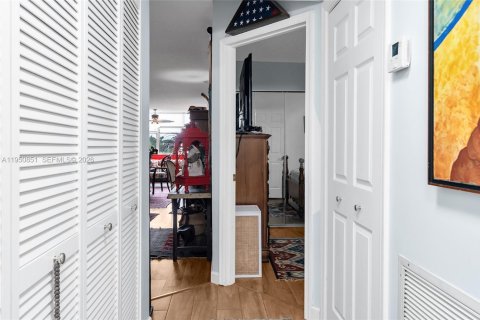 Condominio en venta en Sunrise, Florida, 3 dormitorios, 136.57 m2 № 2009402 - foto 6