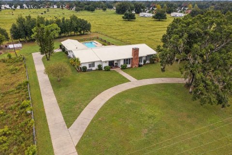 Villa ou maison à Bowling Green, Floride 3 chambres, 303.42 m2 № 2425400