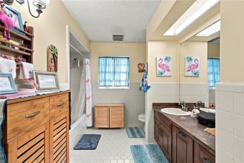 Villa ou maison à vendre à Bowling Green, Floride: 3 chambres, 303.42 m2 № 2425400 - photo 19