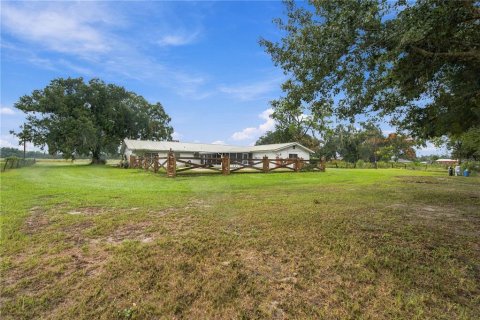 Villa ou maison à vendre à Bowling Green, Floride: 3 chambres, 303.42 m2 № 2425400 - photo 8
