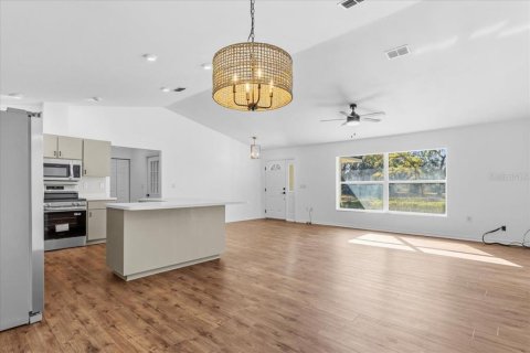 House in Old Town, Florida 3 bedrooms, 170.57 sq.m. № 2116733 - photo 16