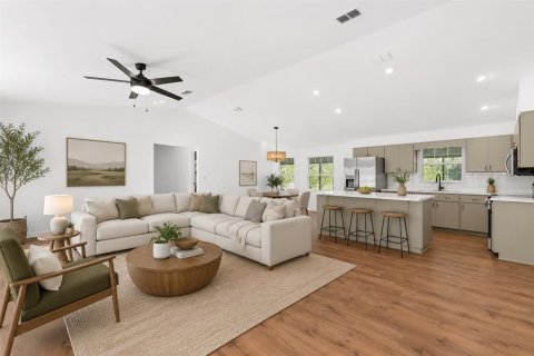 House in Old Town, Florida 3 bedrooms, 170.57 sq.m. № 2116733 - photo 12
