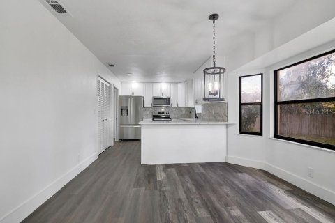 Casa en venta en Ocala, Florida, 3 dormitorios, 155.61 m2 № 1622318 - foto 13