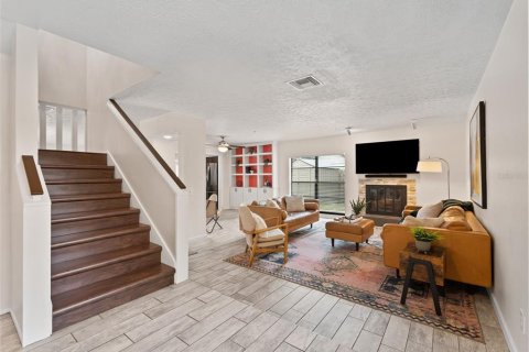 Villa ou maison à vendre à Tampa, Floride: 4 chambres, 191.94 m2 № 1866962 - photo 6
