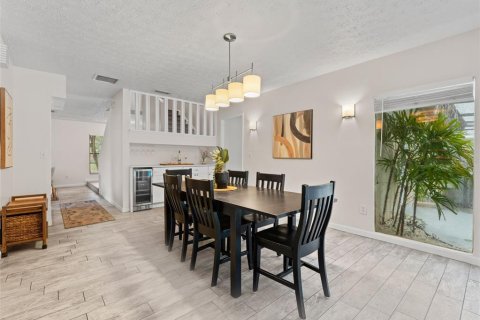 Villa ou maison à vendre à Tampa, Floride: 4 chambres, 191.94 m2 № 1866962 - photo 19