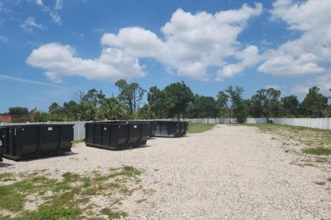 Propiedad comercial en alquiler en Port Charlotte, Florida № 2104183 - foto 3