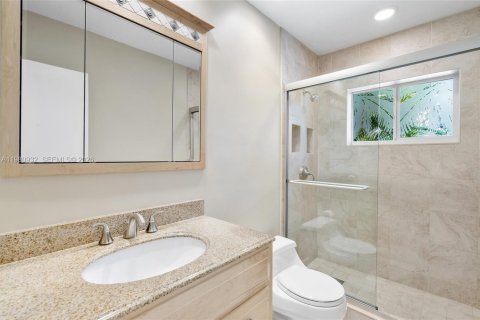 Купить виллу или дом в Майами, Флорида 3 спальни, 158.86м2, № 2043564 - фото 13