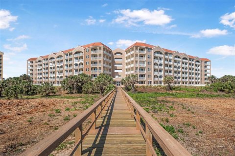 Condo in Palm Coast, Florida, 2 bedrooms  № 1666726 - photo 1