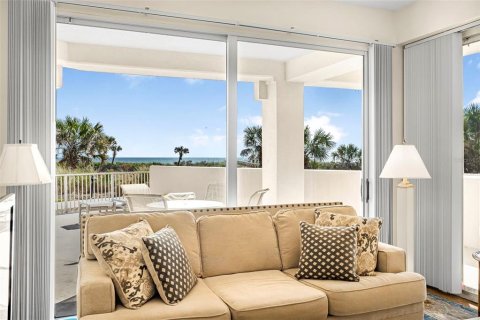 Condo in Palm Coast, Florida, 2 bedrooms  № 1666726 - photo 15
