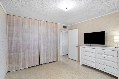 House in Lake Wales, Florida 3 bedrooms, 157.66 sq.m. № 1565553 - photo 29