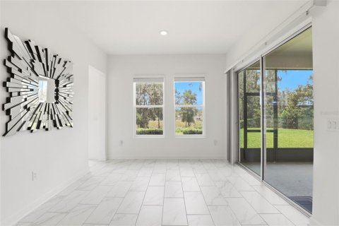 Villa ou maison à louer à Sanford, Floride: 6 chambres, 414.07 m2 № 2297277 - photo 22