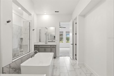Villa ou maison à louer à Sanford, Floride: 6 chambres, 414.07 m2 № 2297277 - photo 25