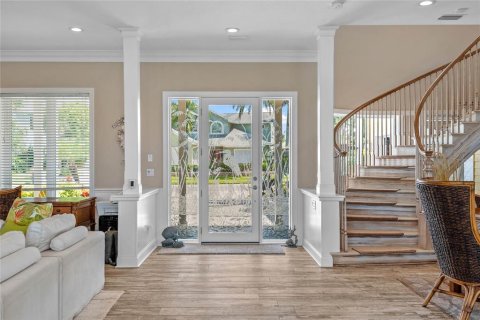 Casa en venta en New Smyrna Beach, Florida, 5 dormitorios, 387.22 m2 № 1886499 - foto 11