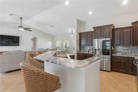 Casa en venta en Port Charlotte, Florida, 3 dormitorios, 164.99 m2 № 2096528 - foto 19