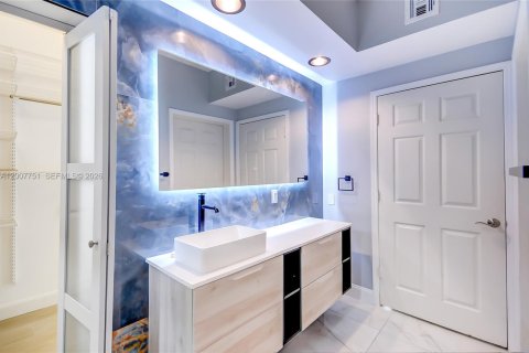 Condominio en alquiler en Aventura, Florida, 1 dormitorio, 83.89 m2 № 2072128 - foto 22