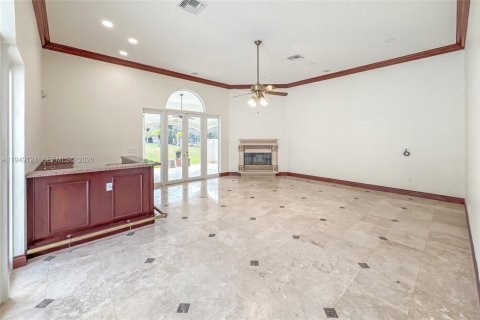 Снять в аренду виллу или дом в Майами, Флорида 7 спален, 475.57м2, № 2005497 - фото 15