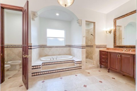 Снять в аренду виллу или дом в Майами, Флорида 7 спален, 475.57м2, № 2005497 - фото 28