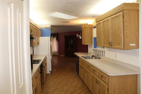 Villa ou maison à vendre à Lady Lake, Floride: 3 chambres, 182.09 m2 № 2094398 - photo 7