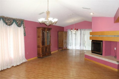Villa ou maison à vendre à Lady Lake, Floride: 3 chambres, 182.09 m2 № 2094398 - photo 14