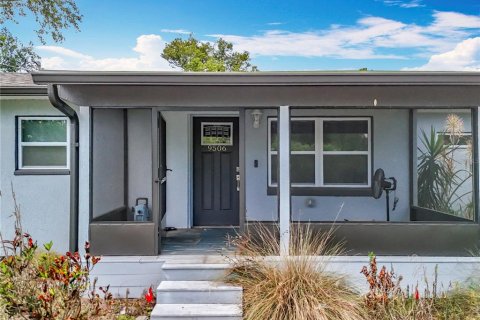 House in Howey-in-the-Hills, Florida 3 bedrooms, 82.96 sq.m. № 1725248 - photo 4