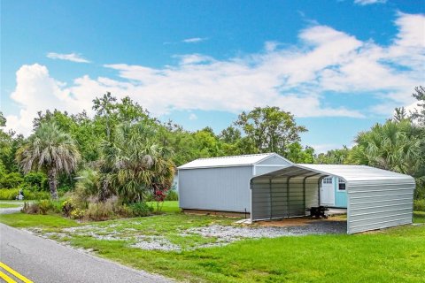 House in Howey-in-the-Hills, Florida 3 bedrooms, 82.96 sq.m. № 1725248 - photo 15