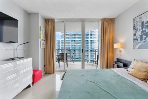 Copropriété à vendre à Sunny Isles Beach, Floride: 2 chambres, 123.56 m2 № 1990580 - photo 13