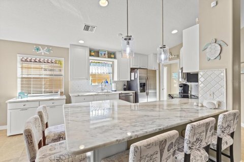 Villa ou maison à vendre à Venice, Floride: 2 chambres, 158.49 m2 № 2425855 - photo 11