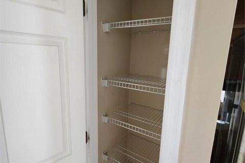 Adosado en alquiler en Tallahassee, Florida, 3 dormitorios, 112.97 m2 № 1902373 - foto 4