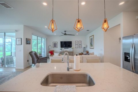 House in Ocala, Florida 3 bedrooms, 157.66 sq.m. № 2219240 - photo 23
