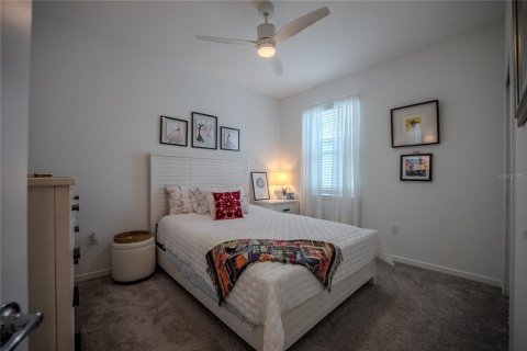 House in Ocala, Florida 3 bedrooms, 157.66 sq.m. № 2219240 - photo 8